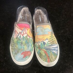 Inkkas Trek Multicolor Nature Print Sneakers W8 M6 Outdoors Tribal see pics